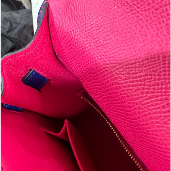 🏆💐HOST PICK💐🏆🩷💙Hermès Kelly 28 Epsom Leather Bag With Gold Hardware🩷💙 - Picture 15 of 17